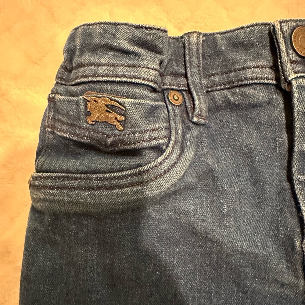 Burberry jeans size 8